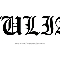 Czarny napis "JULIA" w stylu gotyckim, idealny jako tatuaż.